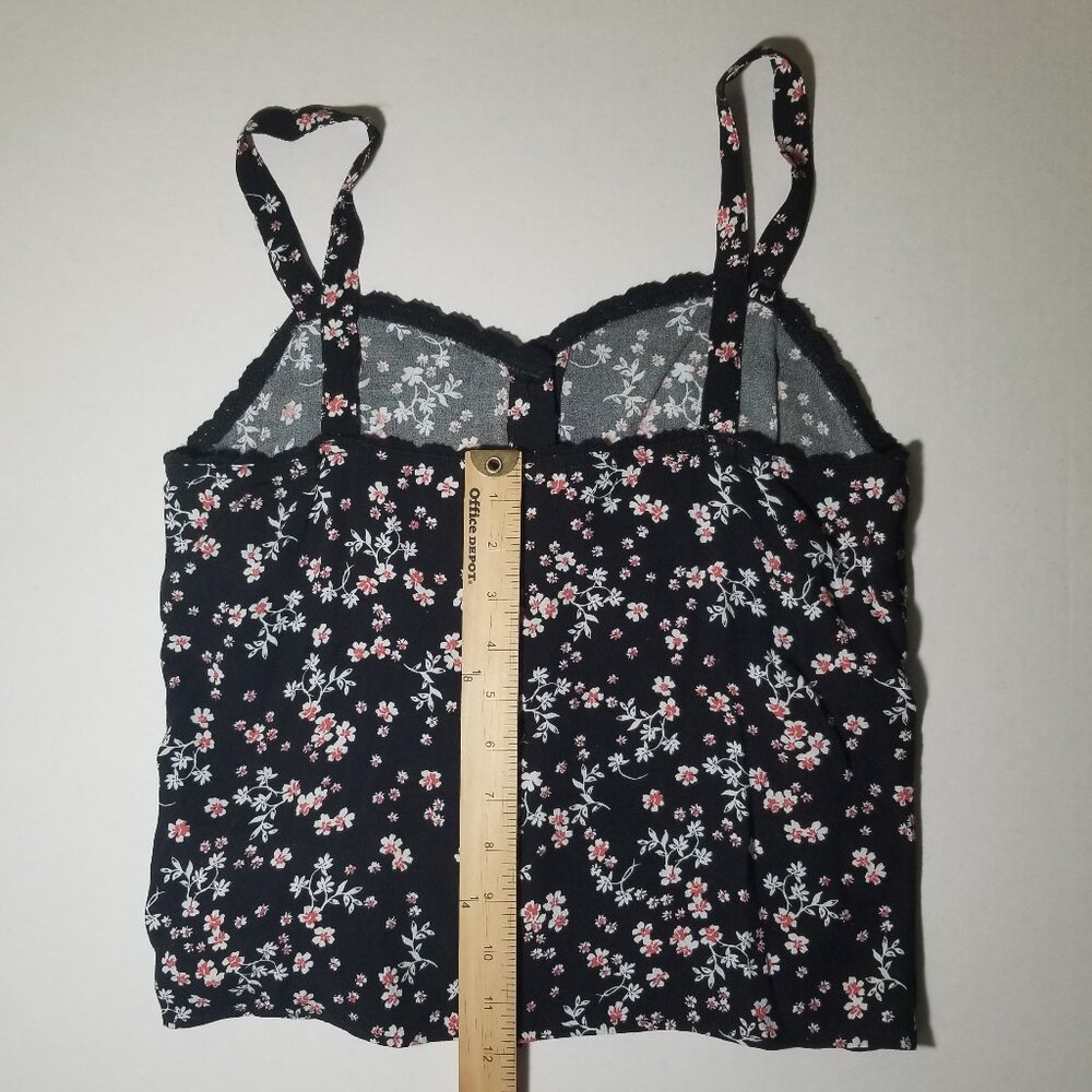 Cotton On Black Floral Patterned Cropped Tank Top - Picture 4 of 7